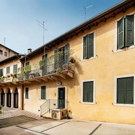 Italianflat - Arches Flat Verona