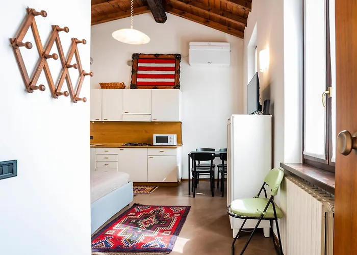 Italianflat - Arches Flat *